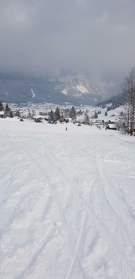 Dachstein View Ski Apartment Gosau Exterior photo